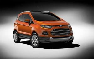 Ford d�voile le nouveau petit SUV EcoSport au salon de Delhi